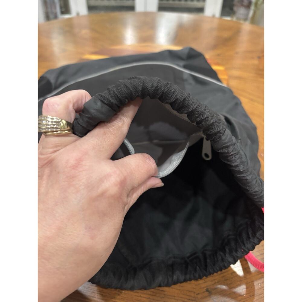 Adidas Black/Hot Pink Drawstring Gym Sack Backpack 15L 3 Pockets Zip Sporty - Picture 7 of 16
